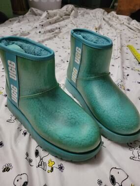 UGG Classic Mini Clear Boots Size 8 Blue Teal Women's Waterproof Rain Snow